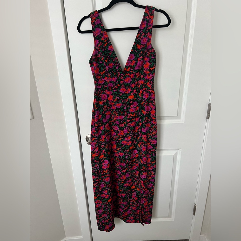 V neck floral dress with slit